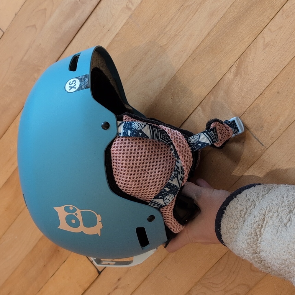 Girls Giro Namuk Ski Helmet